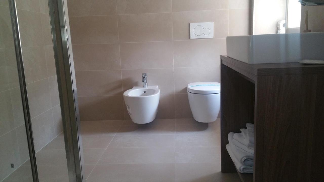 Apartament Lecco Centro - Casa Indipendente Zewnętrze zdjęcie